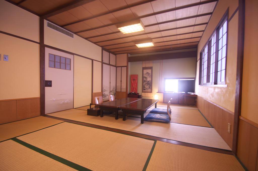 Ryokan Yamadaya Ундзэн Номер фото